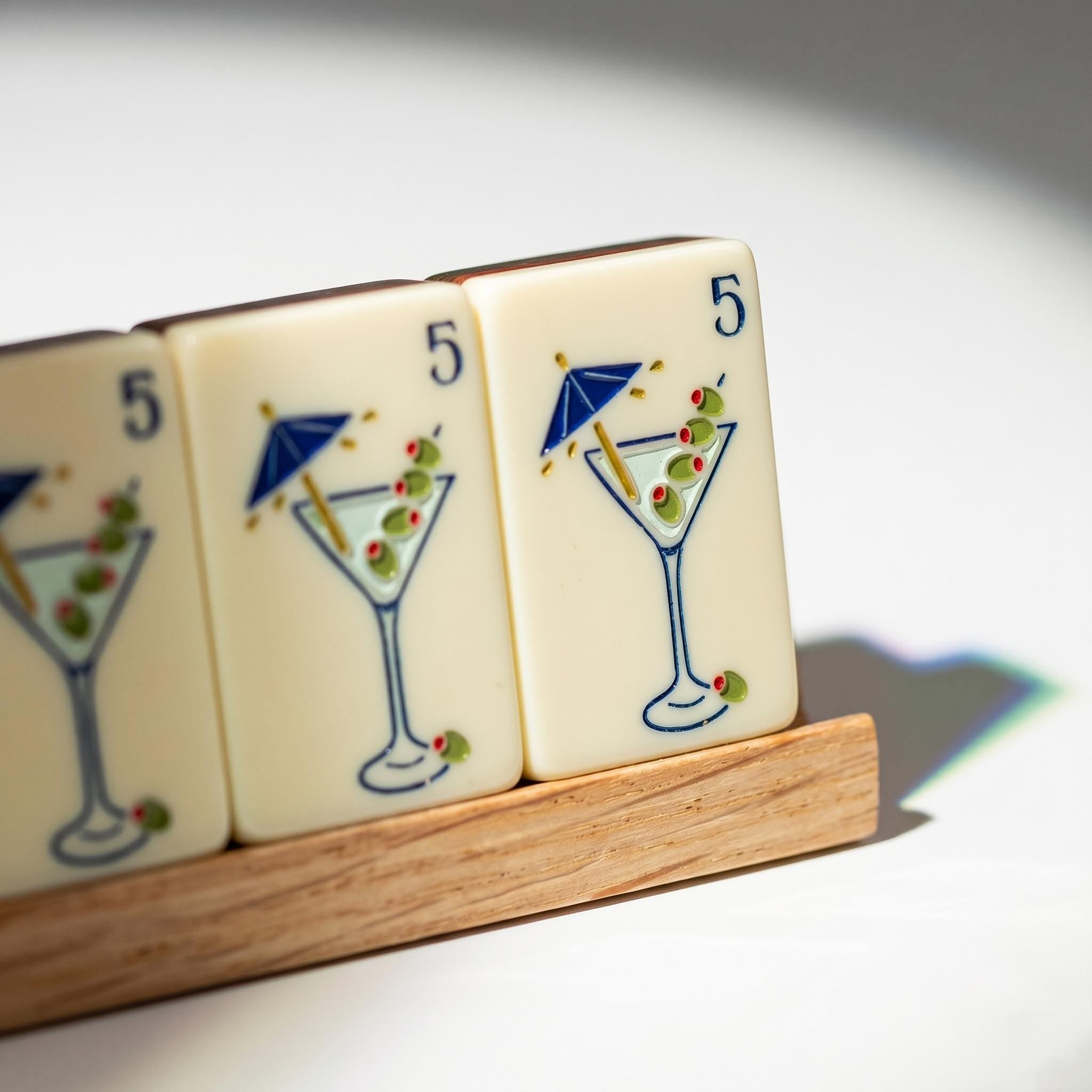 Mahjong Set New York City | Martini NYC Illustrated Tiles | Empire State Buildin
